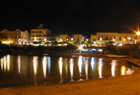 Spiaggia di Santa Maria al Bagno di Notte